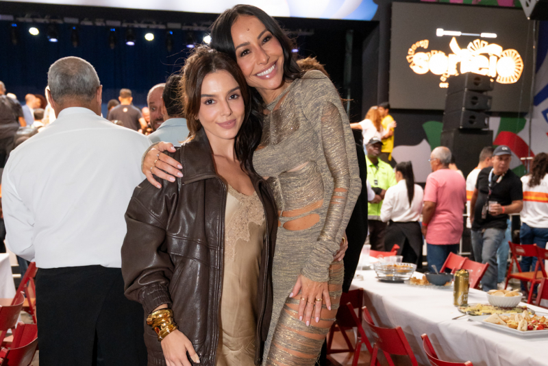 Giovanna Lancellotti E Sabrina Sato 3