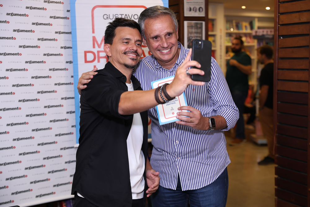 Lançamento Do Livro "micro Dramas Entendendo A Revolução Ve