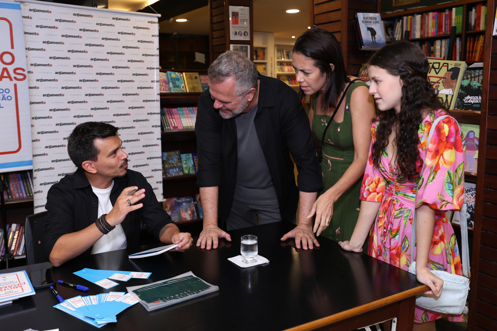 Lançamento Do Livro "micro Dramas Entendendo A Revolução Ve