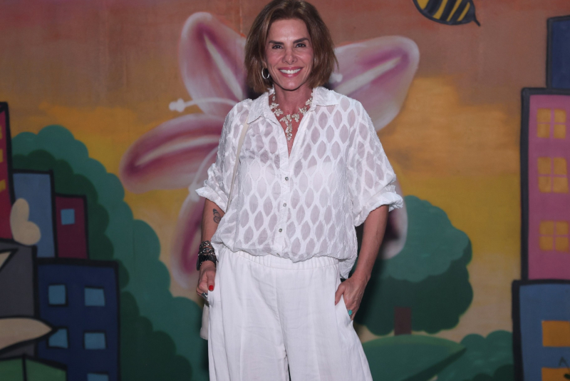 turnê comemorativa - Com Caetano Veloso e Ney Matogrosso na plateia, Marina Lima se apresenta no Rio com show dos 70 anos