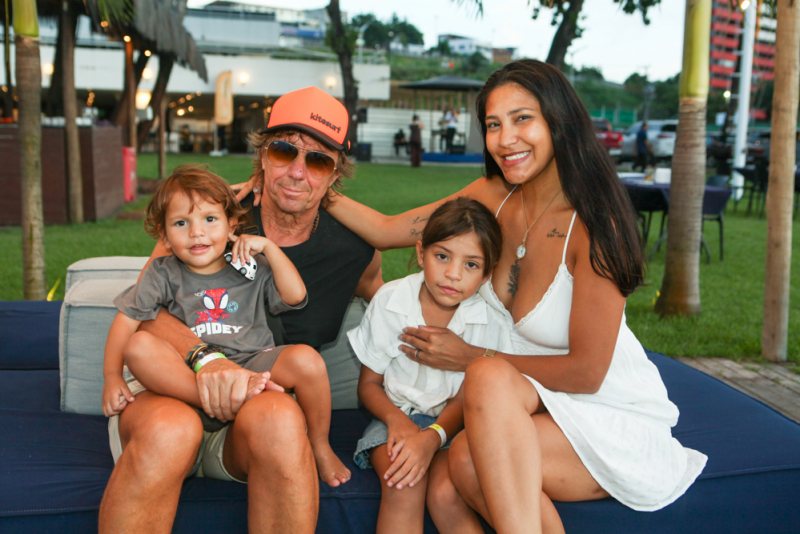 Sabor local - Pré-feriado no Iate Clube tem clima leve e lançamento do drink dos 300 anos de Fortaleza