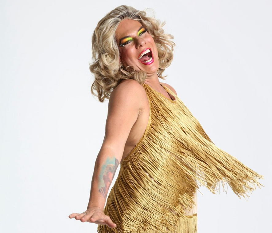 RioMar Fortaleza recebe nova edição do Humor na Praça com destaques da cena cearense