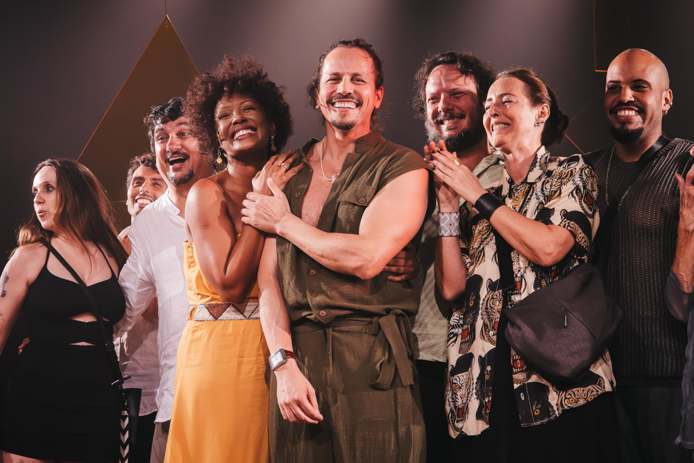 Isabel Fillardis E Well Aguiar + Equipe Nos Aplausos 6