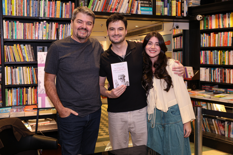 Poder e audiência - João Pedro Paes Leme lança livro “A Era da Influência” no Rio com Fátima Bernardes, Felipe Neto e Tino Marcos