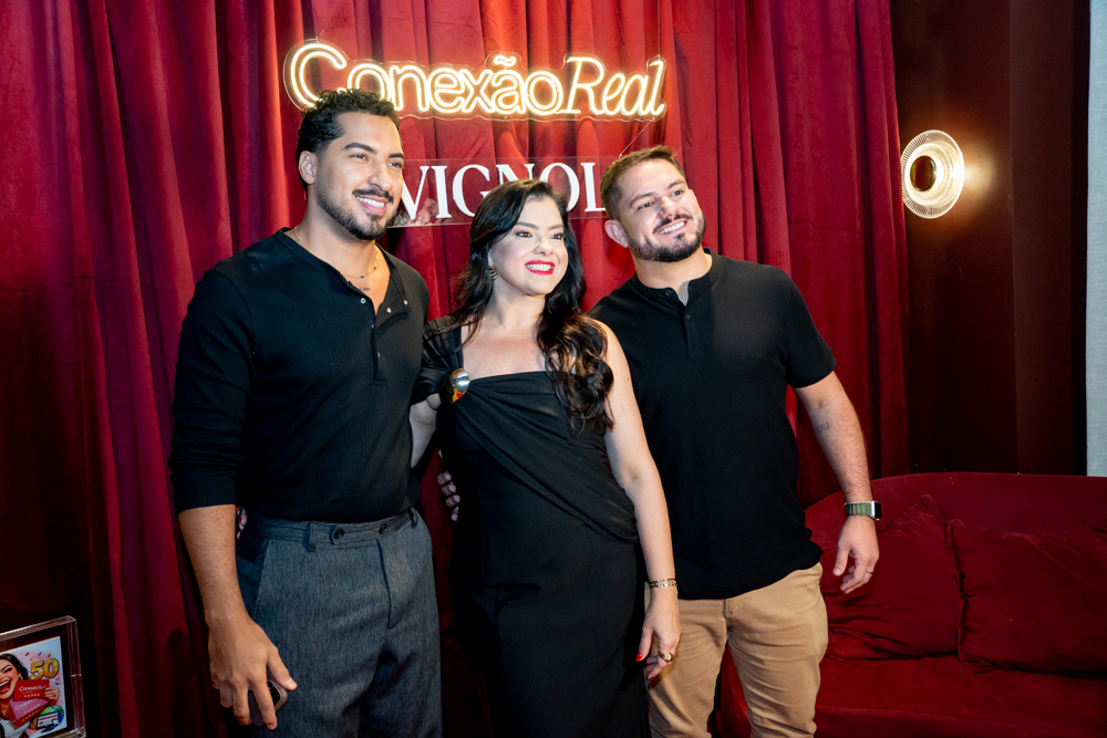 Lançamento Podcast Conexão Real Por Viviane Almada