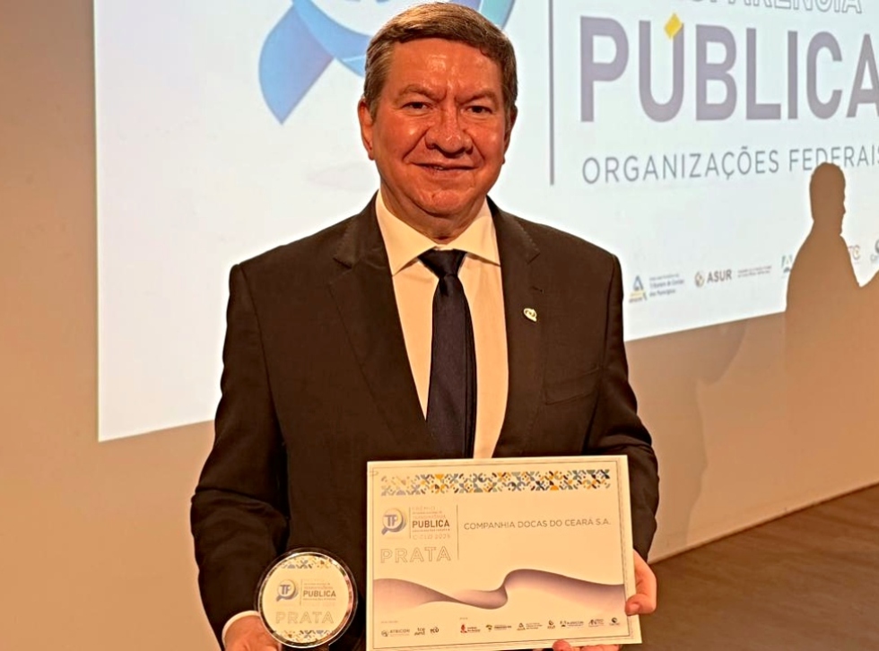 Companhia Docas do Ceará abre licitação de auditoria externa e amplia governança