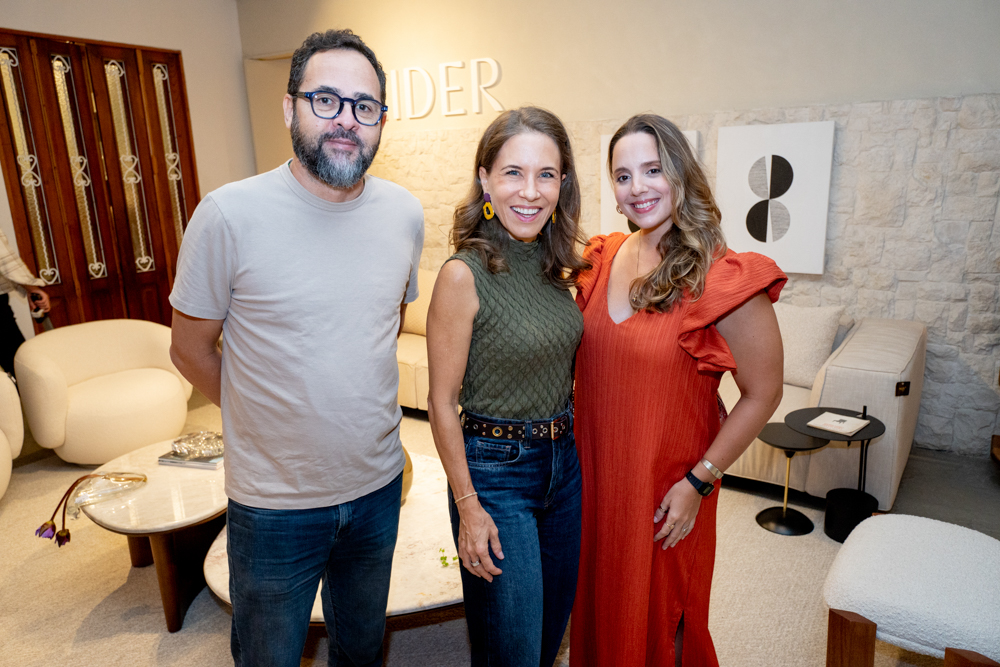 Marco Ribeiro, Patrícia Bathory E Sara Fiuza