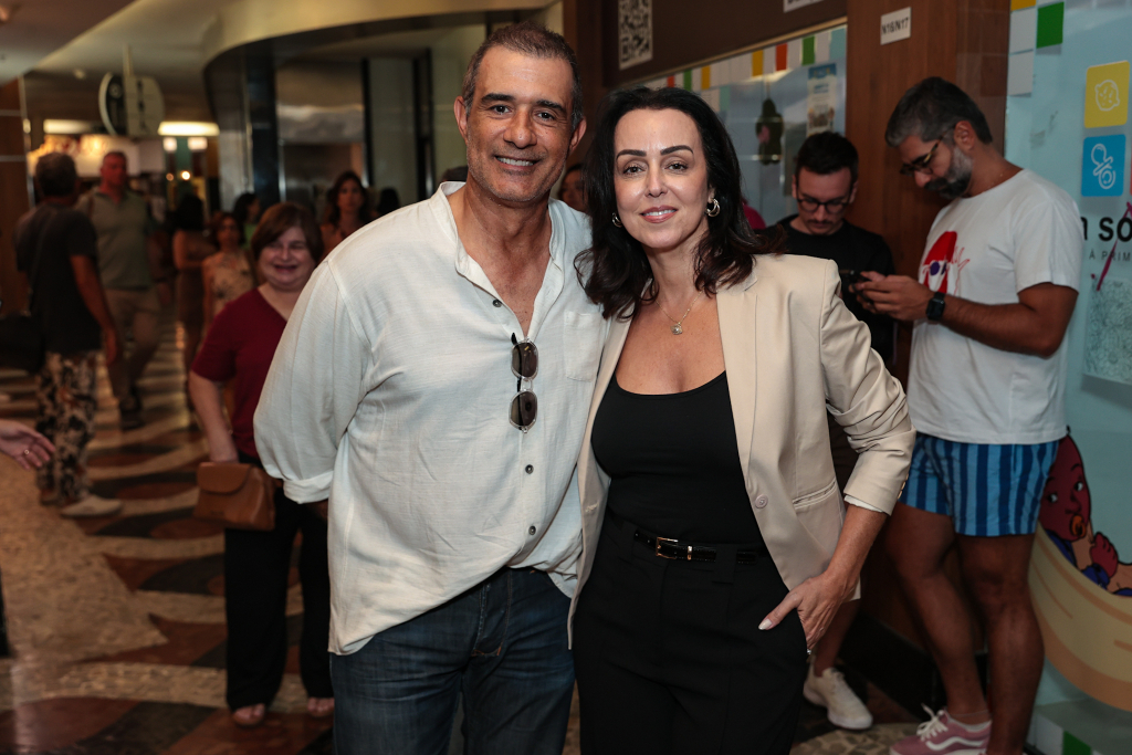 Marcos Pasquim E Karla Nogueira