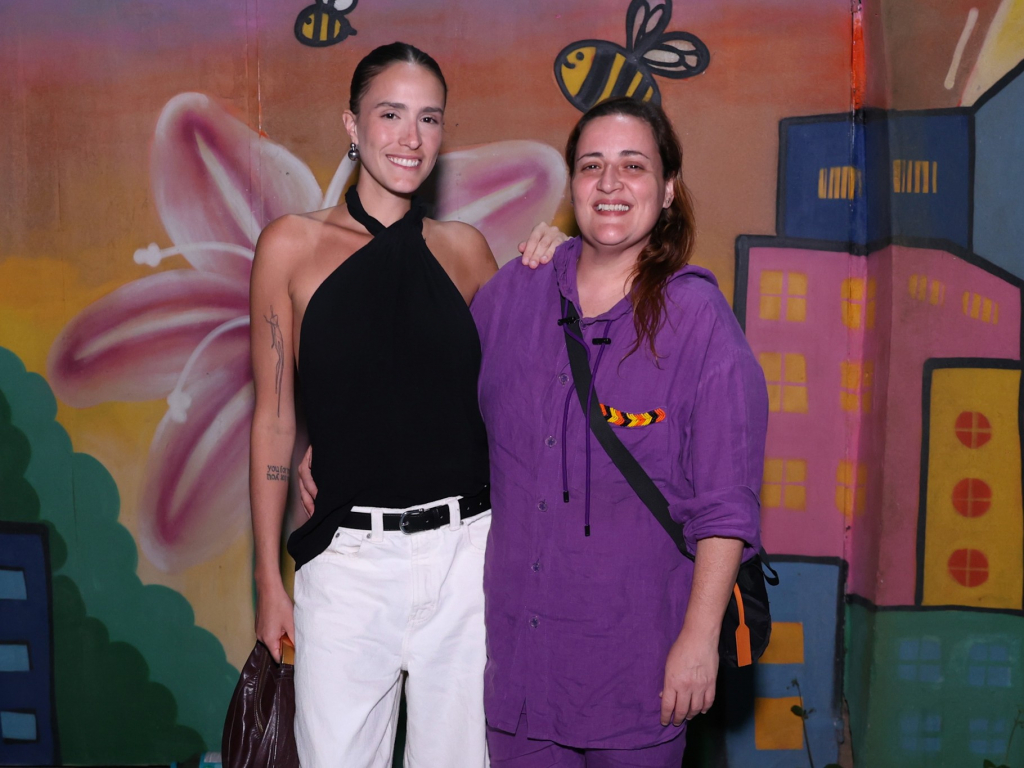 Mariana Navarro E Ju Amaral