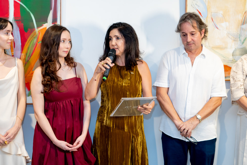 Marília E Luciana Cidrão, E Rodrigo Parente