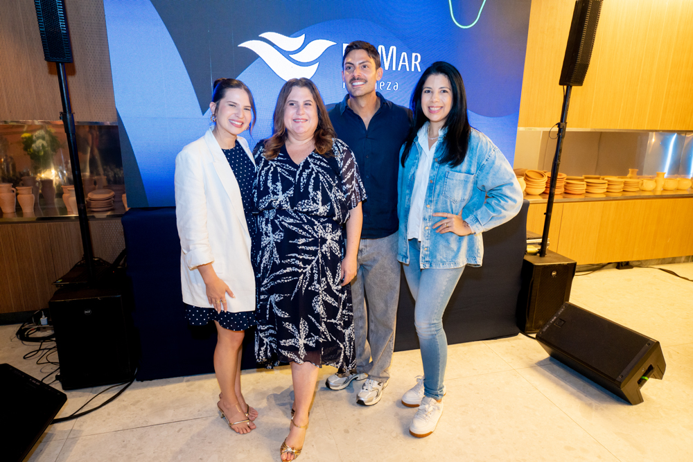 Marina Rolim, Gabriela Simões, Pedro Pucci E Dhaisa Zamboni