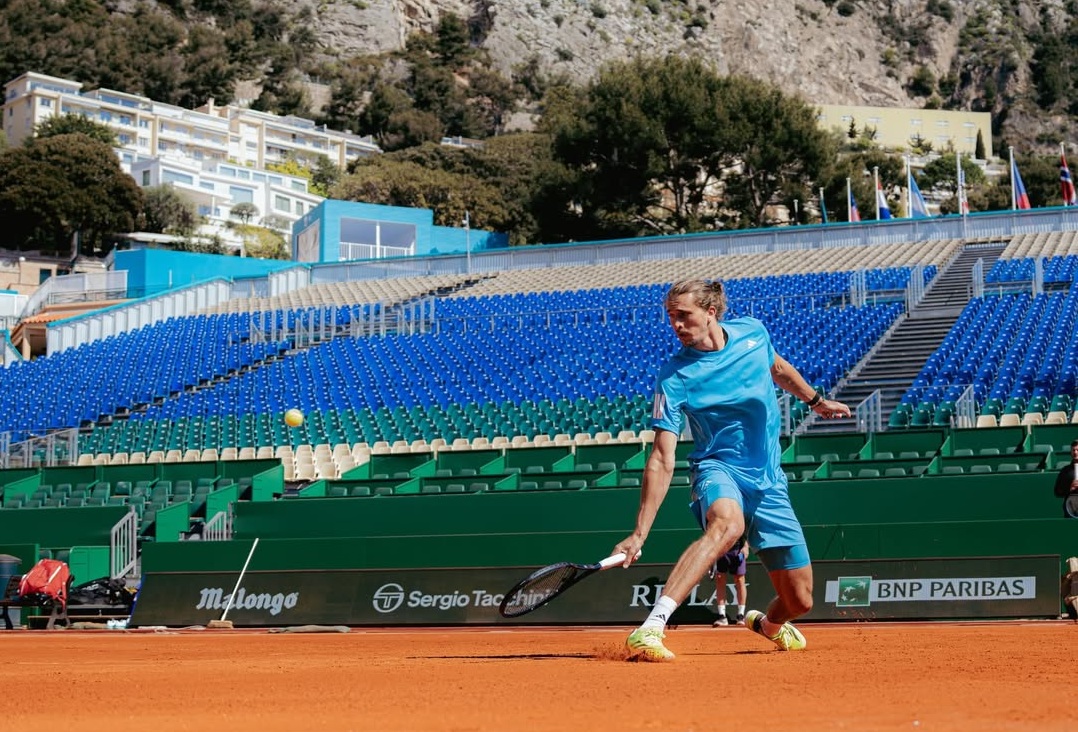 Monte Carlo abre temporada de saibro com disputa direta pelo topo entre Sinner e Alcaraz