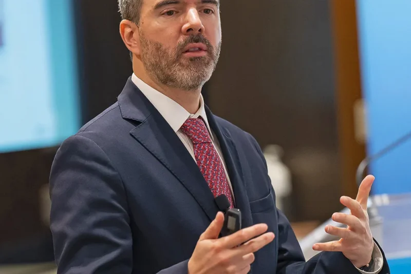 O Economista Chefe Do Citi Para A América Latina, Ernesto Revilla