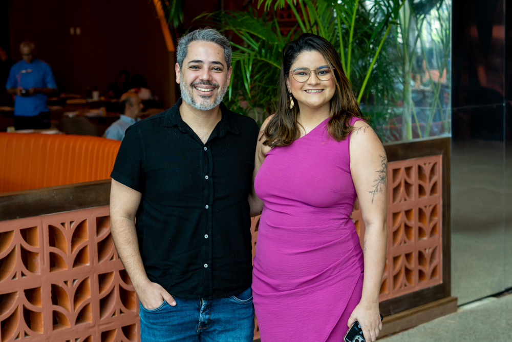 Paulo Victor Cavalcante E Cleisla Falcão