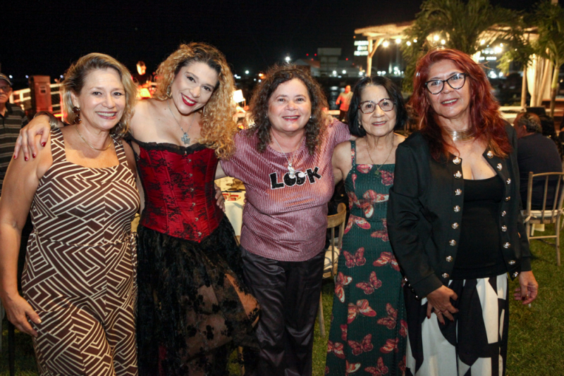 Cena Cearense - Ednardo estreia novo repertório em show intimista no Iate Clube de Fortaleza