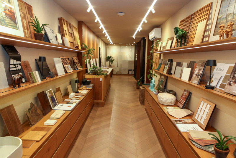 Curadoria criativa - Rádica une arquitetura e produção manual em experiência exclusiva