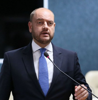 Supremo mantém presidente do TJRJ no governo do Rio e adia desfecho da crise sucessória