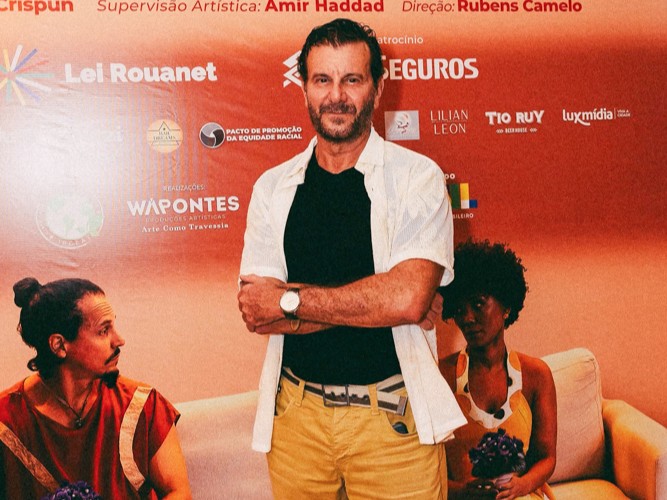 Amor Em Cena - Isabel Fillardis estreia espetáculo “O Começo do Fim” no Rio e é surpreendida com pedido de casamento