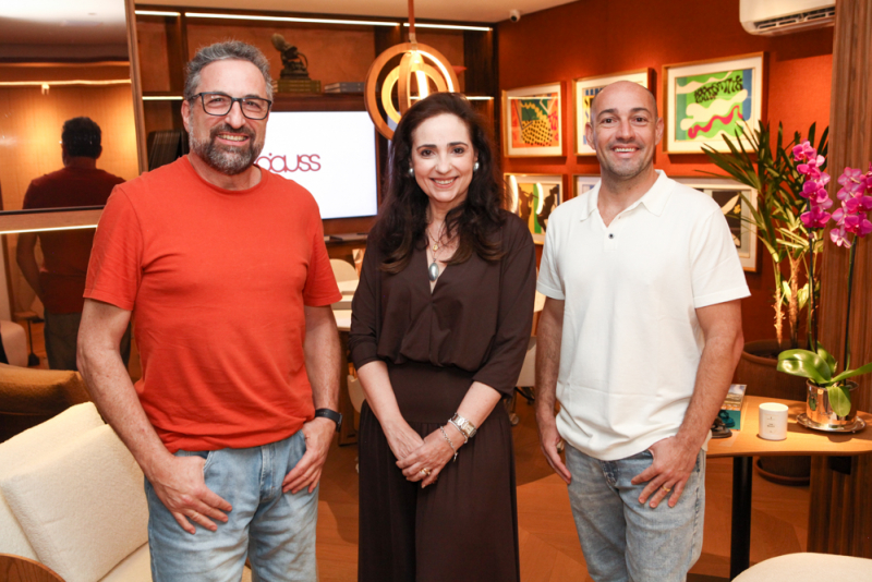 Curadoria criativa - Rádica une arquitetura e produção manual em experiência exclusiva