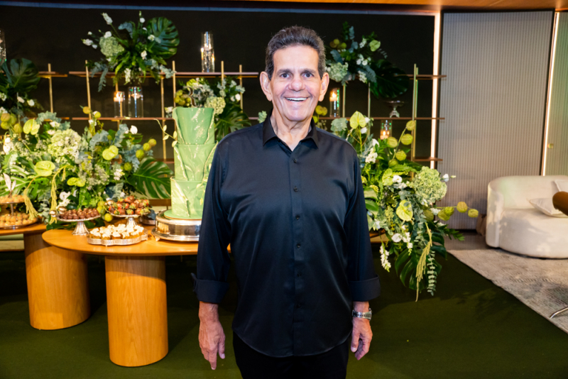 Cheers! - Gran Marquise vira palco de grande celebração para Roberto Fontenele