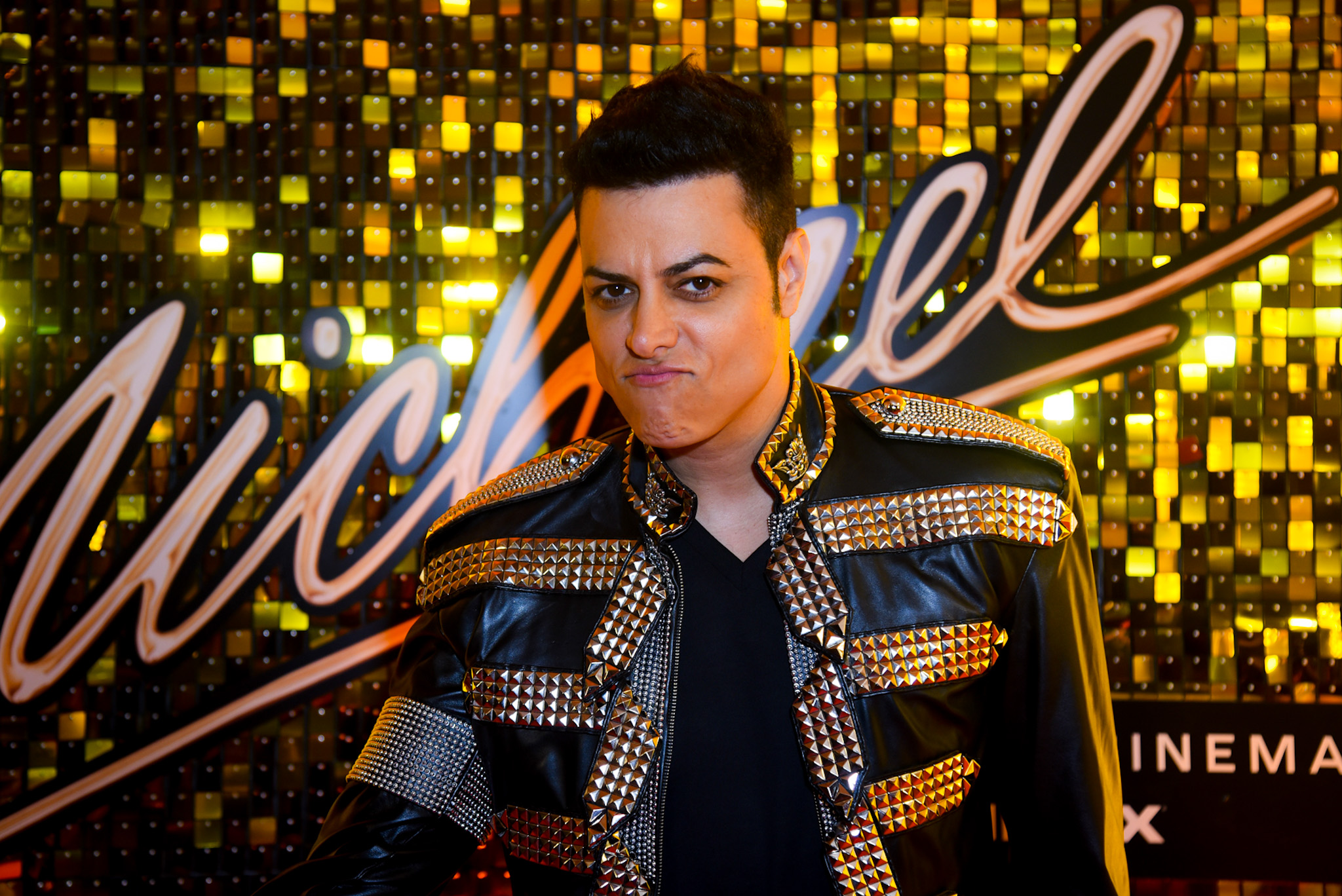 São Paulo recebe famosos na pré-estreia da cinebiografia de Michael Jackson