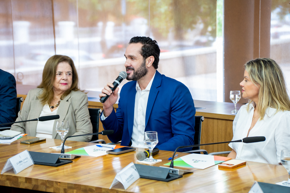 Roseane Medeiros, Guilherme Bismarck E Michele Queiroz (1)