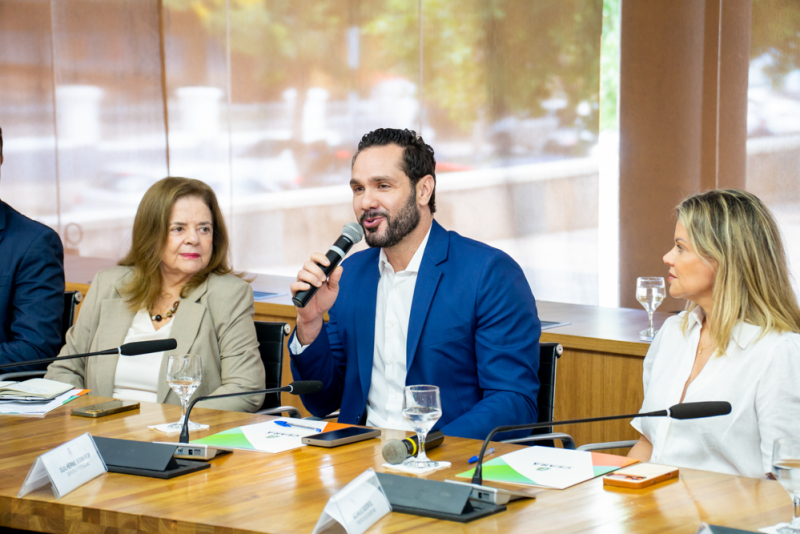 Com Guilherme Bismarck, base governista capitaliza avanço do turismo no Ceará