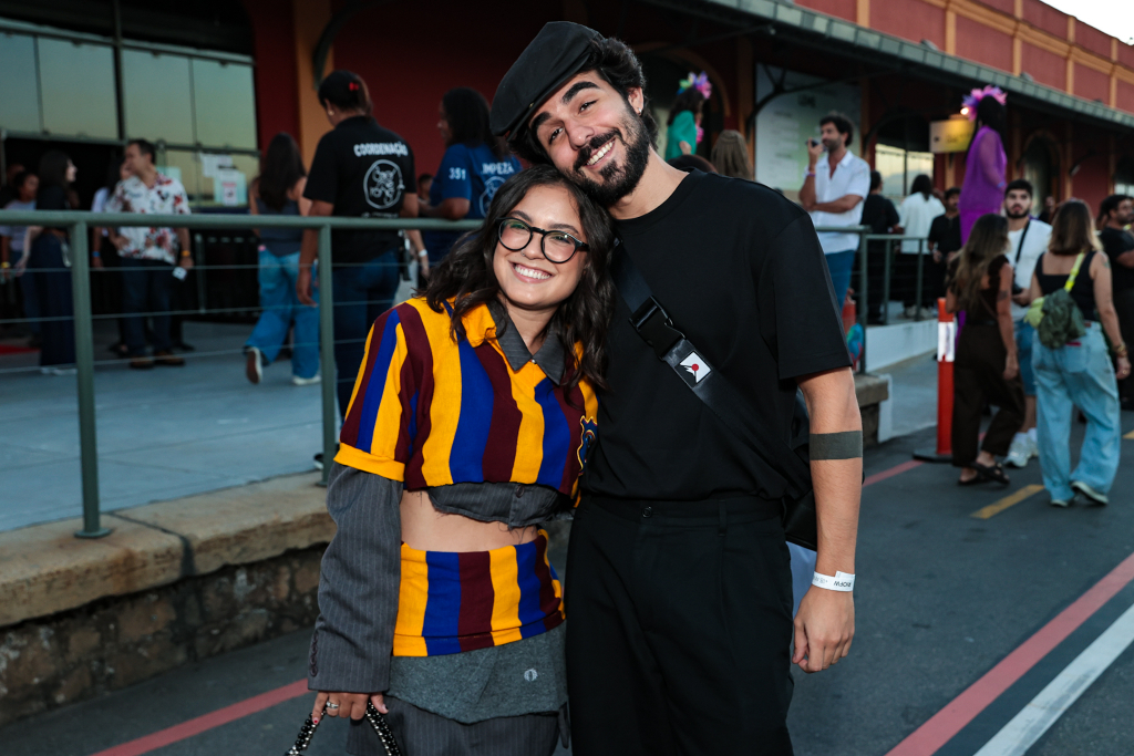 Samantha Alves E Antônio Olavo