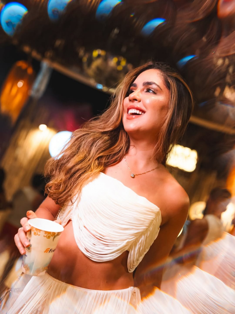 Saveclip.app 657636457 18581732593007124 1160969505707311389 N