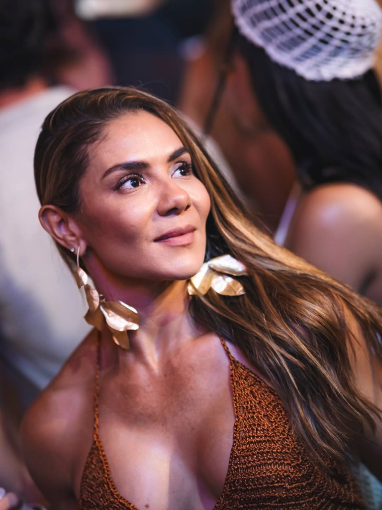 Saveclip.app 657794990 18581737984007124 5542969129425694814 N