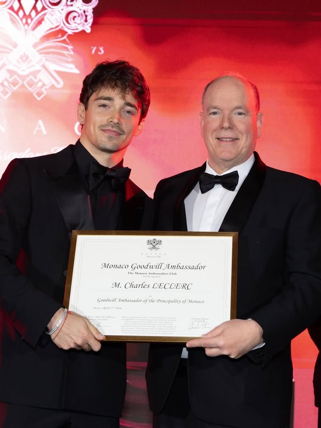 Saveclip.app 658224918 18077760143631708 115871620699075480 N