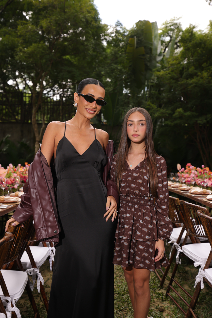 Silvia Braz E Bebela