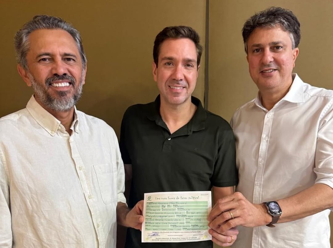 Eduardo Bismarck deixa PDT e se filia ao PV em movimento articulado com lideranças do governo estadual