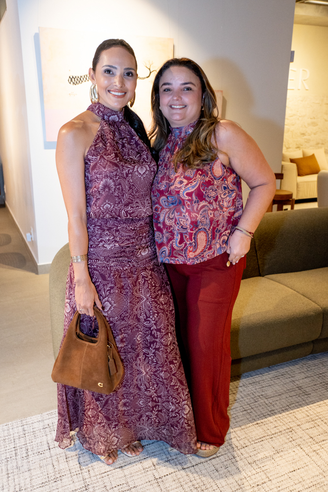 Suellen Campos E Sarah Rios