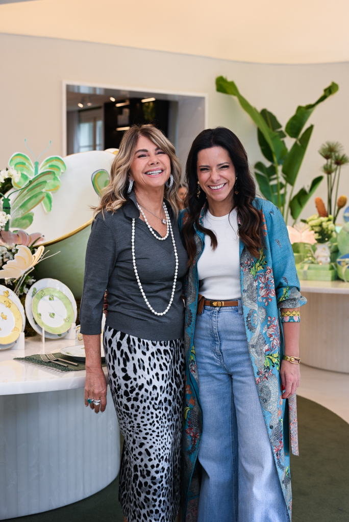 Tania E Daniela Bulhões