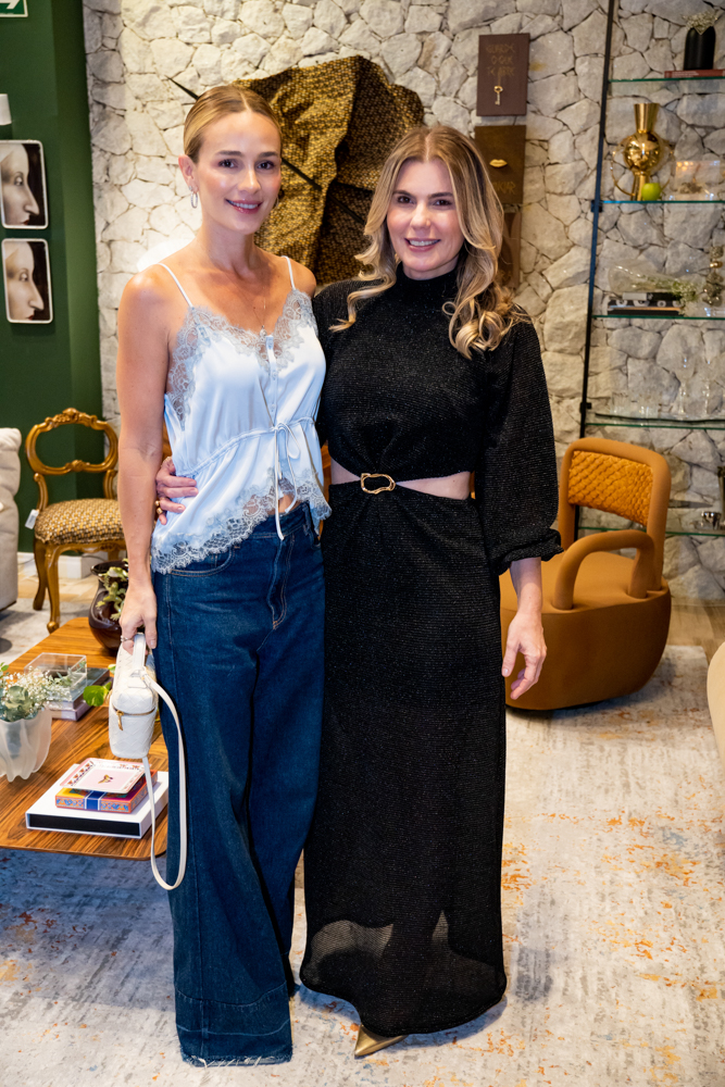 Tassia Ferreira E Liliane Meira