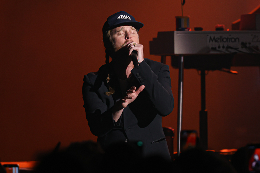 Show "the Lumineers"