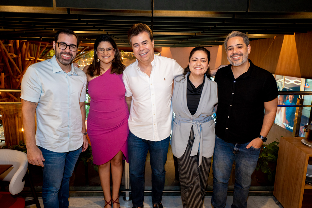 Thiago Peixoto, Cleisla Falcão, Duda Brígido, Gabriela Martins E Paulo Victor Cavalcante