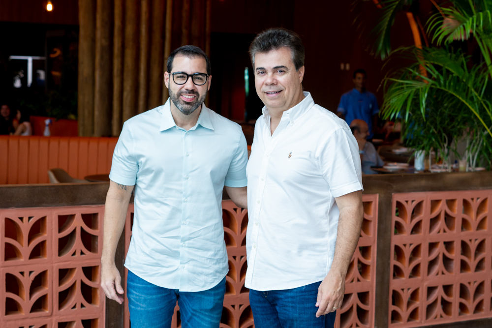 Thiago Peixoto E Duda Brígido