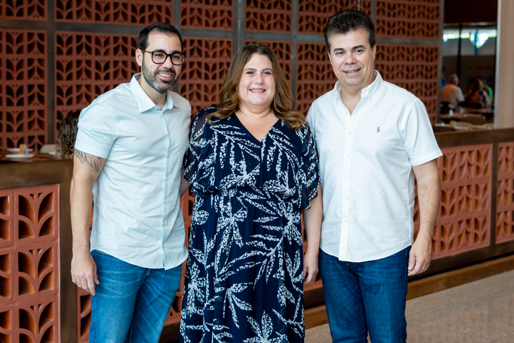 Thiago Peixoto, Gabriela Simões E Duda Brígido