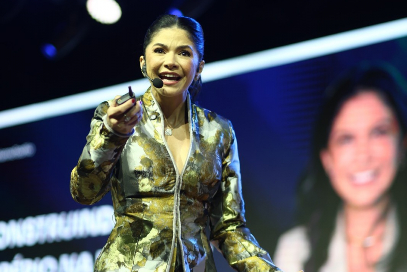 Tatianne Teófilo leva visão empresarial do Grupo Avance ao maior congresso de estética e saúde da América Latina