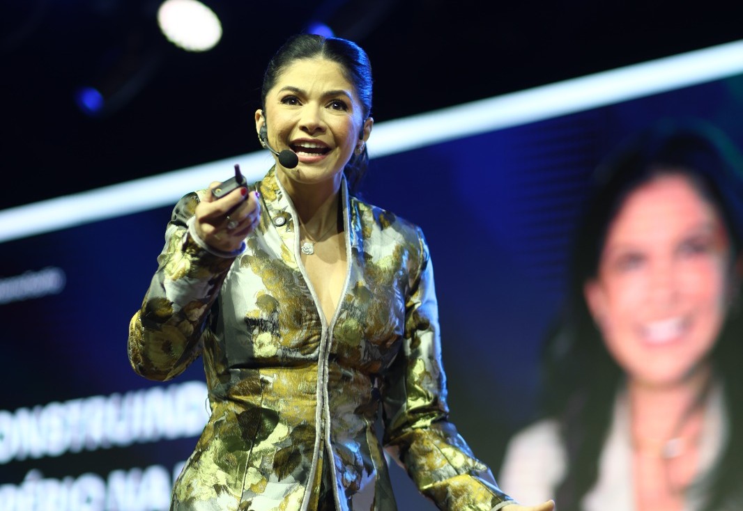 Tatianne Teófilo leva visão empresarial do Grupo Avance ao maior congresso de estética e saúde da América Latina