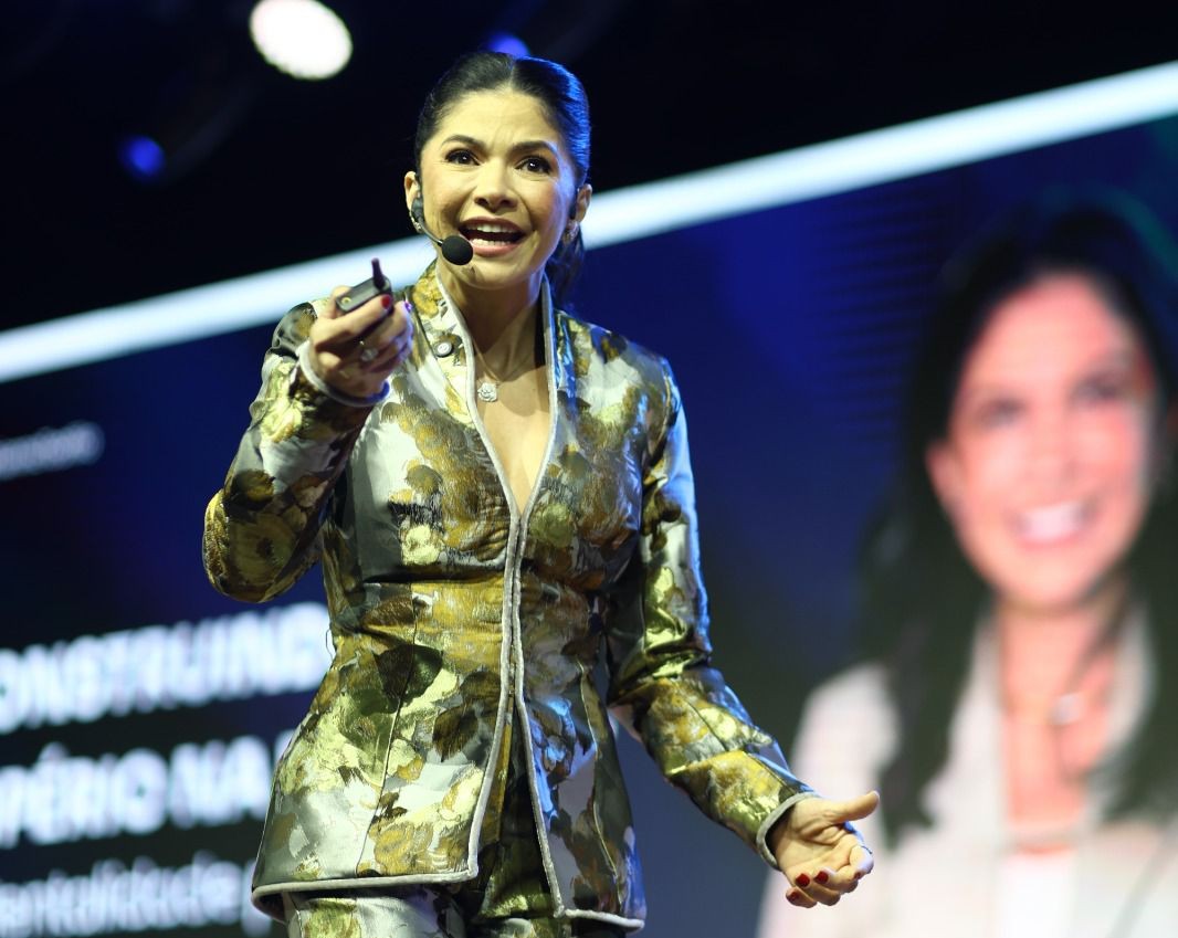 Cearense Tatianne Teófilo palestra no maior congresso de estética e saúde da América Latina