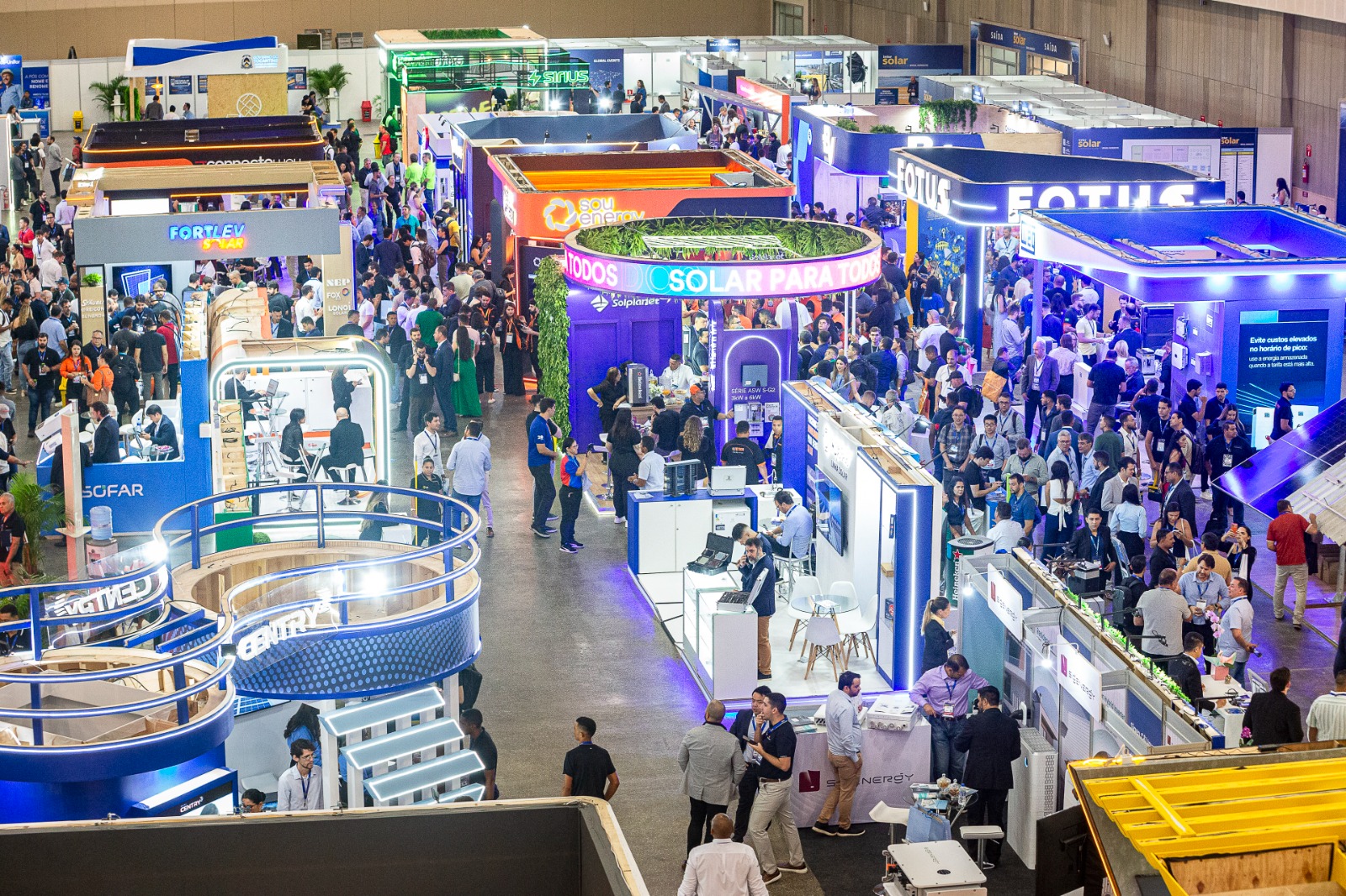 Intersolar reúne mais de 5 mil participantes e projeta Nordeste como nova fronteira de data centers