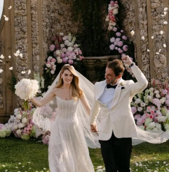Teresa Santos celebra casamento com Gabriel Emrich em propriedade histórica na Toscana