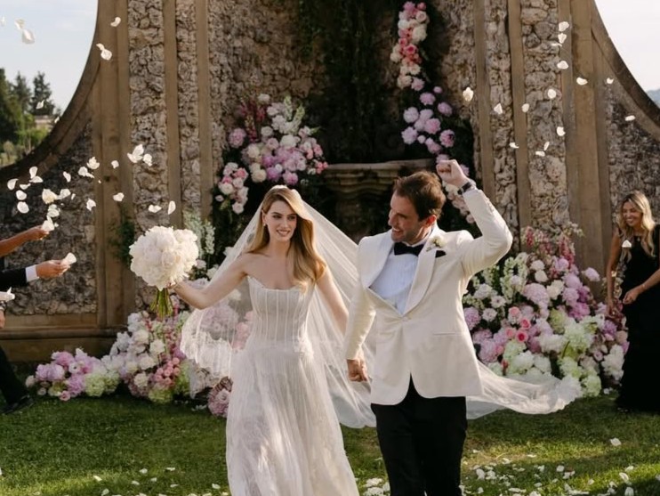 Teresa Santos celebra casamento com Gabriel Emrich em propriedade histórica na Toscana