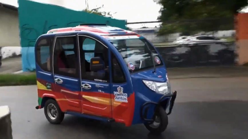 Triciclos elétricos atingem 1.000 viagens e evitam emissão de mais de 300 kg de CO₂ em Fortaleza