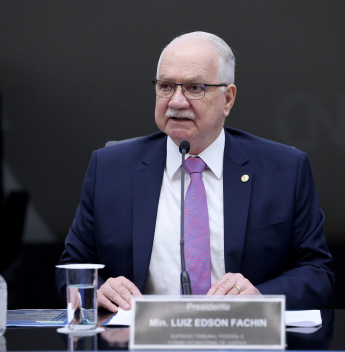 Ministro Fachin reforça defesa do Judiciário durante preparação de encontro em Fortaleza