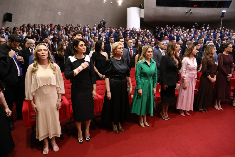 Bastidores de Brasília - Posse de Nunes Marques no TSE reúne Lula, Michelle Bolsonaro e lideranças de diferentes correntes políticas