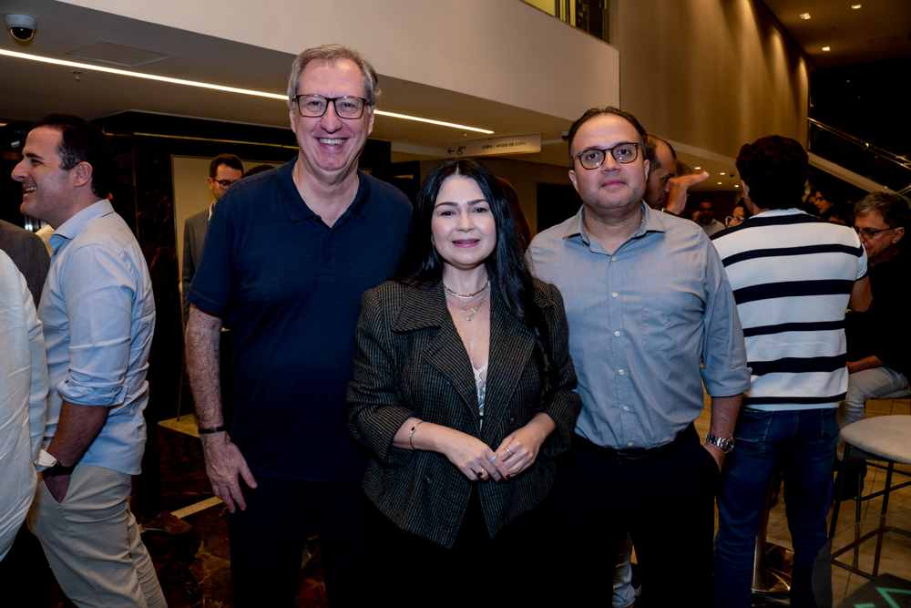 Adriano Aquino, Darla Lopes E Fábio Castelo Branco